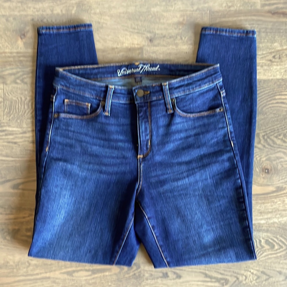 High Rise Skinny Jeans Size 6